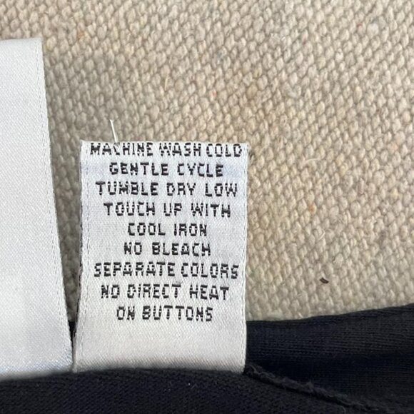 Michael Simon Lite Woman's Black Heart Love Me Cardigan Sz XL - Picture 8 of 8